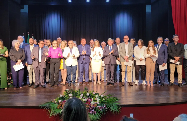 CAOS NA SAÚDE: São Gonçalo tem mais secretários municipais que médicos especialistas custo no orçamento público ultrapassa 5 milhões de reais ao ano